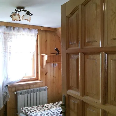 Skalnik Πανσιόν *
